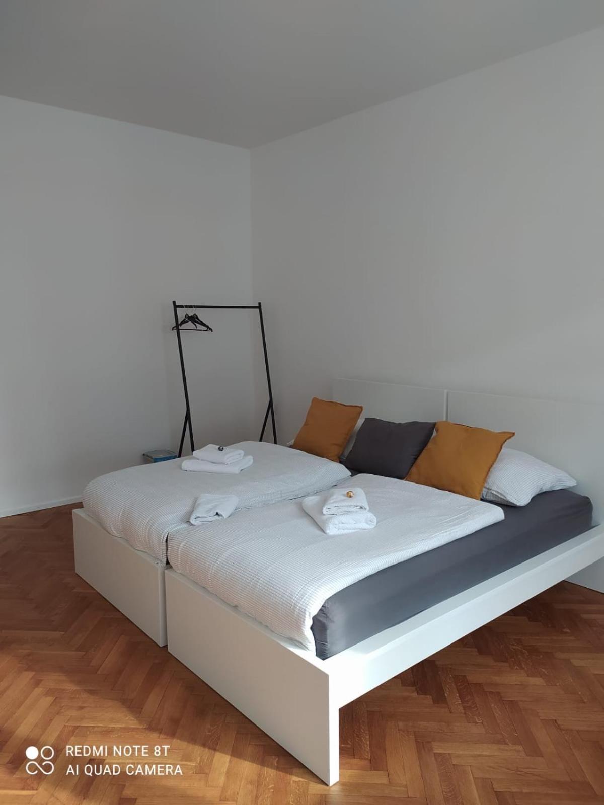 Soukromy Pokoj V Tripokojovem Byte - Private Room In Three Room Flat Брно Экстерьер фото